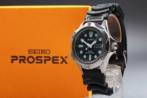 【EXC+5 w/ BOX】 Seiko V158-0AE0 Solar Black Dial Silver Men's Watch From... - Picture 1 of 10