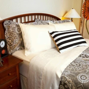 Luxuriously Soft 4 Piece Tencel Sheet Set, Made From 100% Eucalyptus Fiber - Picture 1 of 31