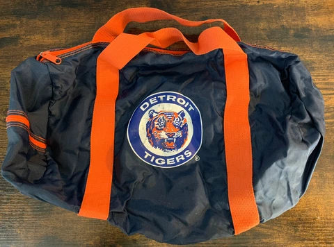 Vintage Detroit Tigers Team Logo Duffle Bag Gym Bag 16” x 9” Cover