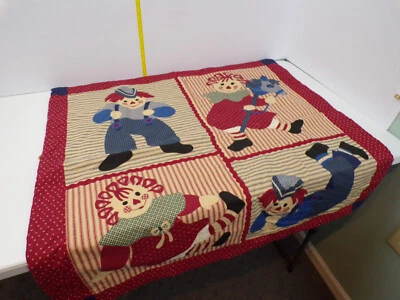 Raggedy Ann & Andy Handmade Baby Blanket Lap Blanket 32x31 Vtg - Image 1 of 4