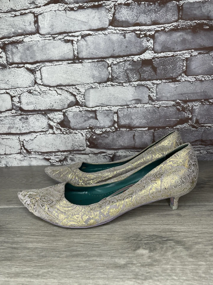 Irregular Choice Silver Suede Gold Shimmer Bridal Print Pointed Heels Women 39EU - Image 1 of 4