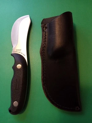 CAMILLUS NEW YORK EE. UU. 2002 HIGH COUNTRY SKINNER CON FUNDA DE CUERO Foto 1 de 4