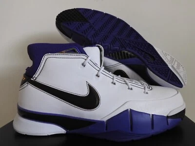 NIKE KOBE 1 PROTRO "81 PUNTOS" BLANCO-NEGRO-VARSITY MORADO TALLA 14 [AQ2728-105] Foto 1 de 4