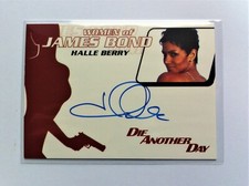 James Bond Archives 2014 WA49 Halle Berry as Jinx WOB Autograph Card