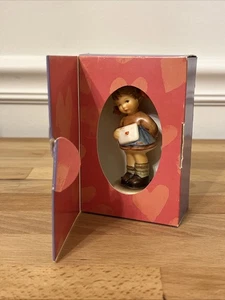 M.I. HUMMEL GOEBEL Message Of Love HUM 2050/A 02-050-01-1 Valentines Vintage - Picture 1 of 14