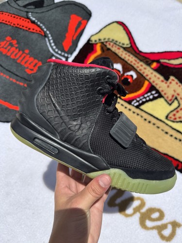 Nike Air Yeezy 2 NRG rosso solare 2012 taglia 9 5