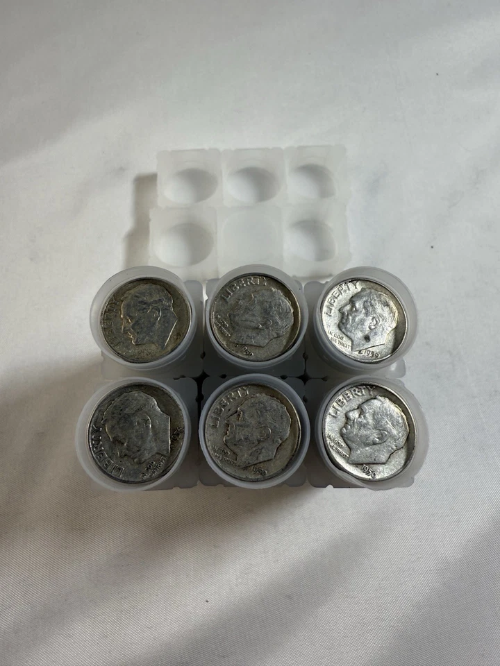Un rollo de monedas de diez centavos Roosevelt 90 % de plata - 50 monedas - enviadas en un tubo de monedas Foto 1 de 1