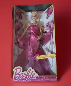 Muñeca Barbie rosa y fabulosa BFW19 casi nueva modelo difícil de encontrar en caja. - Imagen 1 de 9