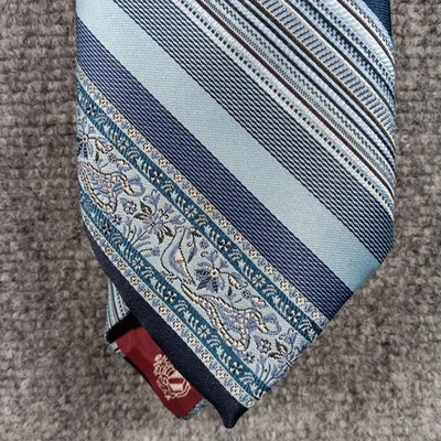 Corbata azul exquisita Oleg Cassini de Birmania Foto 1 de 4