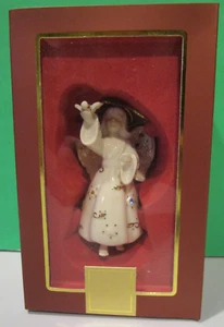 LENOX 2010 ANNUAL JEWELED ANGEL ORNAMENT -- -- Mint in BOX - Picture 1 of 13