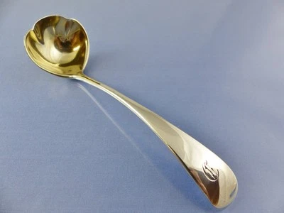 CUCHARÓN CREMA INGLÉS ANTIGUO AÑOS 20 LAVADO POR ABEDULES ESTERLINA 1904-1924 "D" Foto 1 de 4