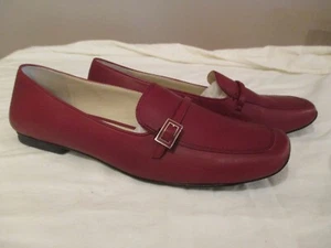 Zapatos Eddie Bauer para mujer 7,5 M mocasines 20-0513 cuero rojo borgoña planos ¡COMO NUEVOS! - Imagen 1 de 9