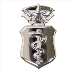 GENUINE U.S. AIR FORCE BADGE: PHYSICIAN: CHIEF - Picture 1 of 1