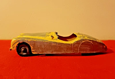 Juguete Hubley Kiddie Jaguar, 7 pulgadas Foto 1 de 4