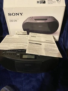 Sony CFD-S70 B CD Radio Kassettenrekorder Audiosystem schwarz Ghettoblaster - Bild 1 von 12