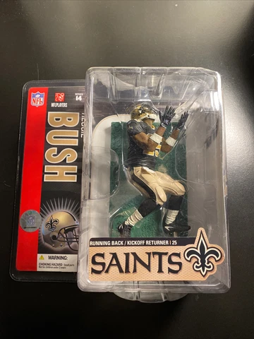 2006 REGGIE BUSH McFarlane Action Figure NEW ORLEANS SAINTS NFL Football Cover