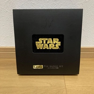 Star Wars Pin Insignia Set Caja Feliz Ichiban Kuji Lotería Último Premio Disney  Foto 1 de 4