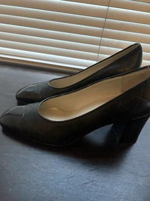 Delman Vintage Block Heel Quilted Patent Leather Size 5.5m Made In Italy - Image 1 of 4