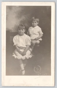Postal década de 1910 RPPC Paul & Beulah hermanos niños retrato Enslow Studio AZO - Imagen 1 de 6