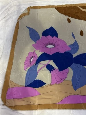 "Bufanda vintage Grès Paris 100 % seda hecha en Italia floral abstracta rosa tostado 34""" Foto 1 de 4