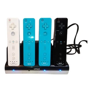 Nintendo Wii Offizieller Original Zubehör Hersteller Remote Controller 3 Motion + Ladestation【4 Set] - Bild 1 von 5