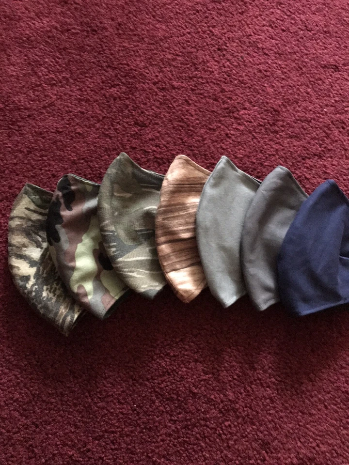 Mascarillas faciales para hombre - Lavables duraderas reversibles 100 % algodón hechas a mano en EE. UU. Foto 1 de 1