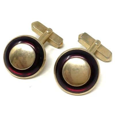 Par de gemelos redondos vintage firmados por SWANK rojo lucite tono dorado  Foto 1 de 4