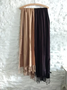 Two Pashmina Scarves Wrap Camel Brown Large Fringed Viscose wide soft LOVELY - Picture 1 of 7