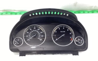 Cuadro de instrumentos velocímetro BMW X3 528i 2011-2016 181 k 9285193 OEM. Foto 1 de 4