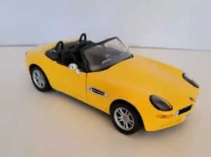 Welly 1:24 BMW Z8 Cabrio - #2084 Auto Giocattolo Giallo da Collezione - Foto 1 di 10