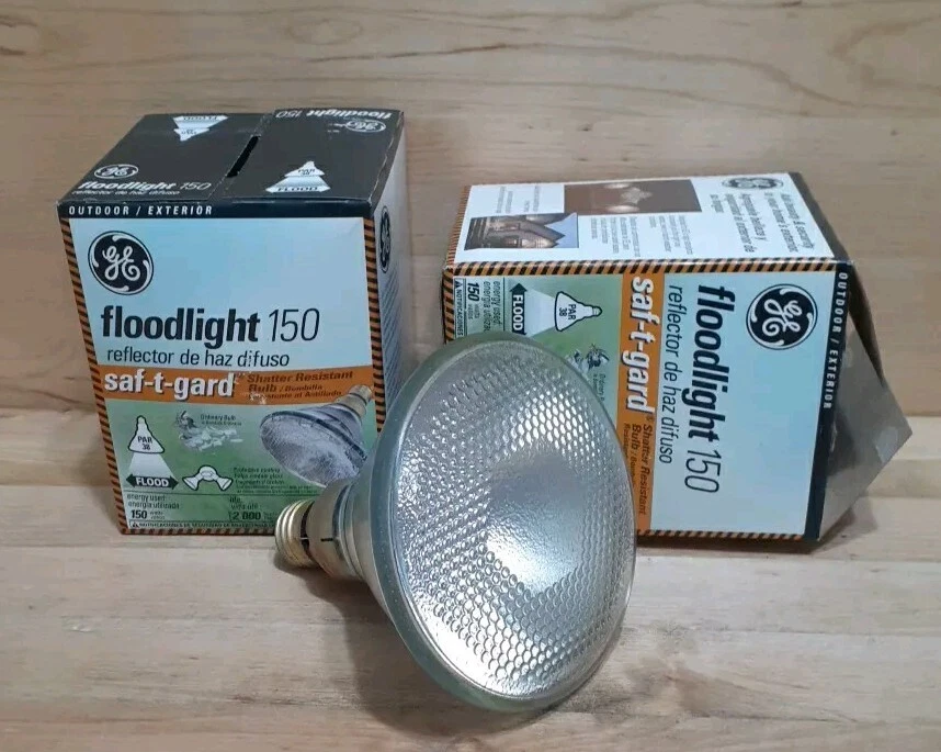 Proyector 2CT: GE: Saf-T-Gard 150W BOMBILLA ORDINARIA PAR38 RESISTENTE A ROTURAS 26370 Foto 1 de 4