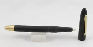 Vintage nero con penna a sfera con finitura oro - anni '40 - nuova penna ricarica e funziona! - Foto 1 di 4