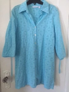 Susan Graver EYELET Shirt SIZE M Blouse Top Robin's Egg Blue Ruched Scalloped - Picture 1 of 7
