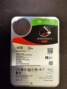 Seagate IronWolf Pro 12 To, 7200 RPM, 3,5" Disque Dur Interne - ST12000NE0008 - Photo 1/1