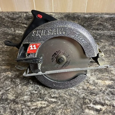 Sierra circular Skil Skilsaw Legend modelo 5155 7 1/4" 2,4 HP 11 amperios con cable con estuche Foto 1 de 4