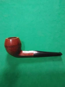 Talla rústica estilo bulldog estándar BRIAR SIN FUMAR en vástago personalizado de nogal.  - Imagen 1 de 10