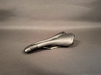 Sillín de bicicleta Prologo Kappa PAS T2.0 - negro - usado, rasgaduras y marcas - rieles STN Foto 1 de 4