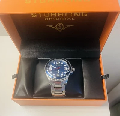 Stuhrling 手表男士 Aquadiver Regatta 带蓝色脸部带盒工作 — 第 1/4 张图片