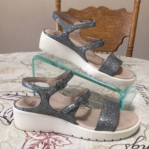 *Johnston & Murphy Sandalias Metálicas Plateadas Cuero Hebilla de Zapato 3 Correas Eslinga - Imagen 1 de 8