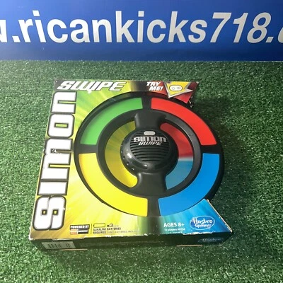 New 2014 Hasbro SIMON Classic Electronic Memory Game Lights & Sound Q - Image 1 of 3