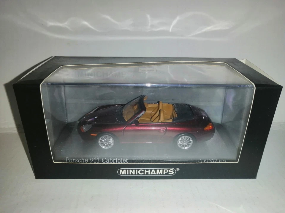 PORSCHE 911 CABRIOLET RED MINICHAMPS SCALA 1/43 400 061092 - Immagine 1 di 1