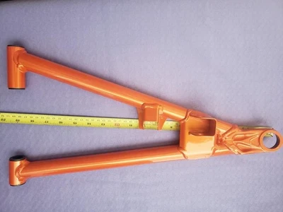 Nuevo OEM Yamaha 8GP-23570-B0-000 brazo inferior delantero izquierdo Phazer MTX naranja 2009 2010 Foto 1 de 4