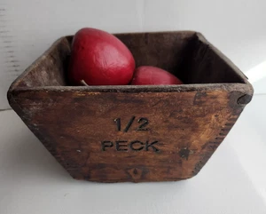Antike 1/2 Peck Apfel Schatulle Schwalbenschwanz primitiv + Holzfrüchte Vintage Trockenmaß - Bild 1 von 14