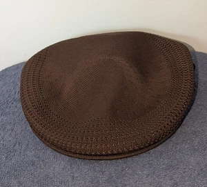 Kangol Tropic 504 Ventair Hat Size L Brown Flat Cap Lightweight Brand New - Picture 1 of 9