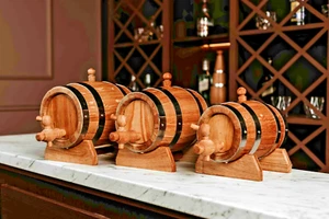Barriles pequeños de roble - 1L / 2L / 3L - carbonizados para envejecer whisky, vino y más - Imagen 1 de 8