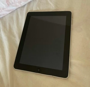 apple ipad 1st generation 16gb - Picture 1 of 6