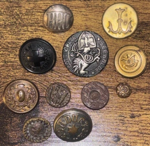 LOT (11) VINTAGE BUTTONS- Conductor, BRC, TRUE BLUE, CREST, RED CROSS ... - Picture 1 of 4