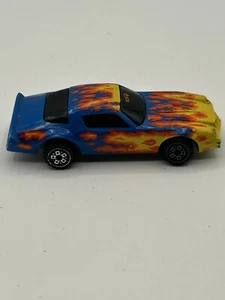 Camaro Z-28 1982 Hot Wheels azul amarillo llamas - Imagen 1 de 5