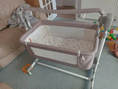 Baby Crib To Sell - Image 1 of 4