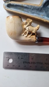 Boquilla ámbar tallada perros miniatura espuma de mar de colección con estuche de cuero - Imagen 1 de 5